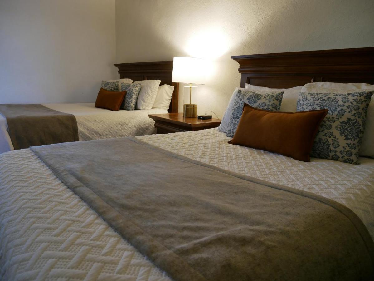Hotel El Farol Parras de la Fuente Ngoại thất bức ảnh