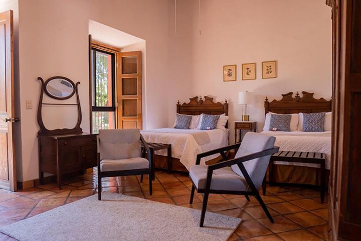Hotel El Farol Parras de la Fuente Ngoại thất bức ảnh